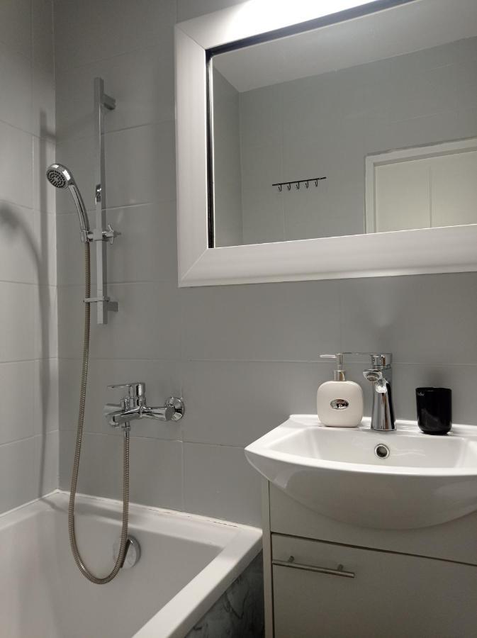 Apartament Rodzinny Domino - Plaza Jelitkowo - Ergo Arena - Azw Gdańsk Exteriör bild